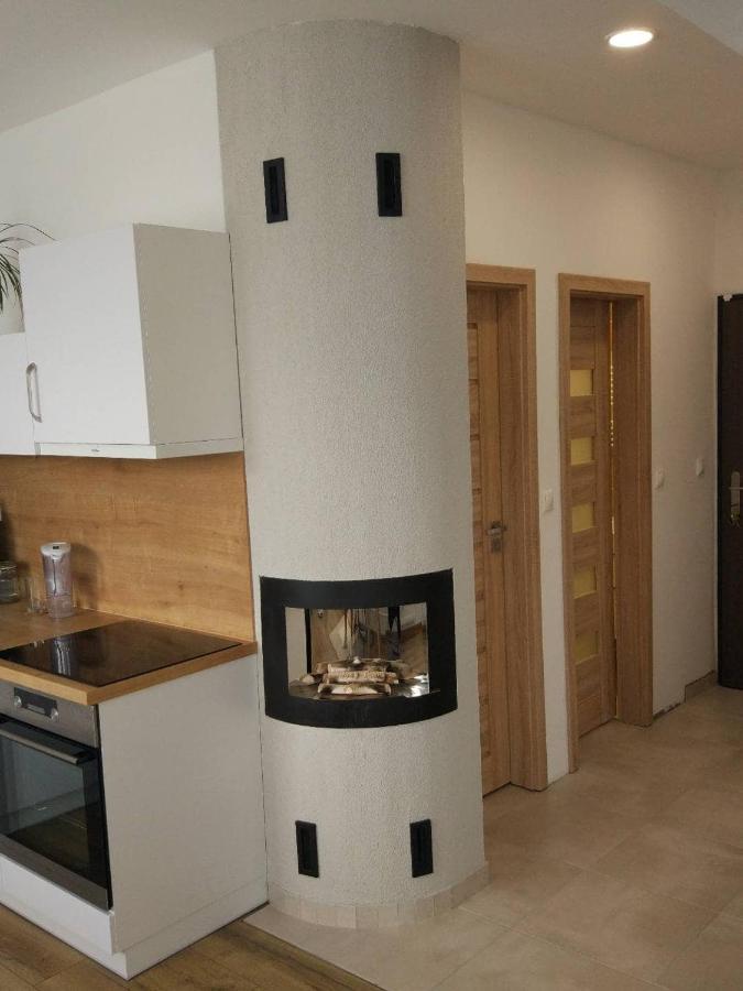 Moderny Apartman S Krbom A Klimatizaciou Прешов Экстерьер фото